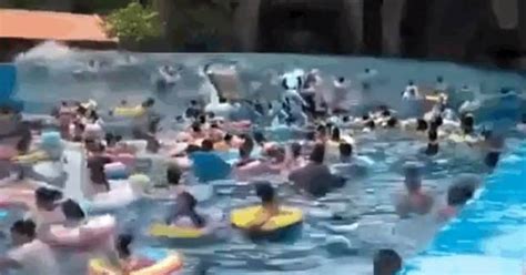 follo en la piscina